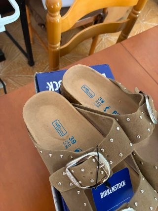 Sandalias Birkenstock Arizona Tachuelas T39