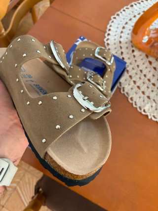 Sandalias Birkenstock Arizona Tachuelas T39