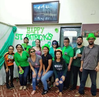 Clases de ingles para jovenes y adultos