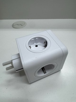 Enchufe Pared Europeo con USB