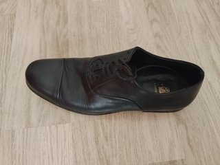 Zapatos de vestir Cortefiel negros talla 44