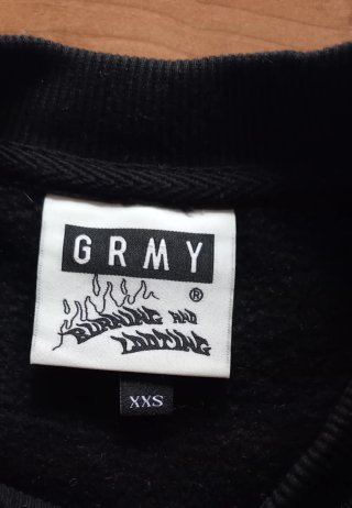 Sudadera Grimey Negra con Estrellas