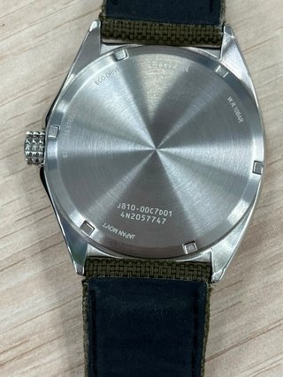 Reloj Citizen AW1571-09E Negro y Verde Militar