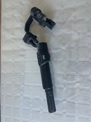 Stabilizzatore ZHIYUN Smooth-5S AI
