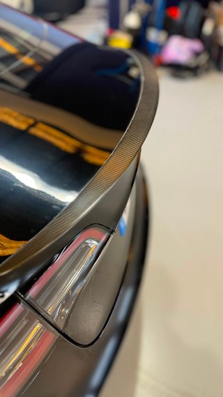 TESLA MODEL 3 - IMPECABLE