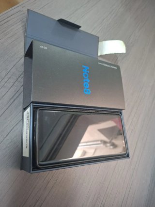 Samsung Galaxy Note8 64GB Caja y Accesorios