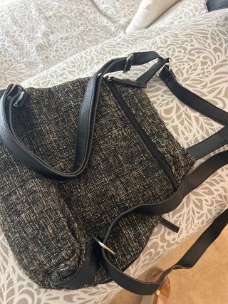 Mochila Misako antirrobo negra y gris
