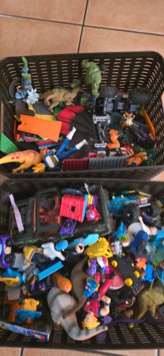 2 Scatole LEGO Varie + Manuali