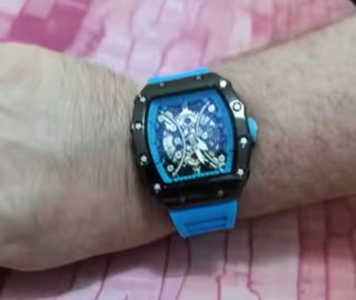 Orologi di lusso vari colori - Prezzo per unità