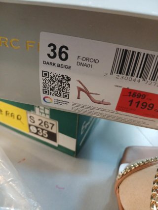 Talla 36 y 36,5 Sandalias Marc Fisher Tacón