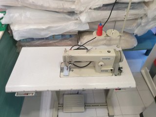 Máquina de coser Brother DB2-B755-3A