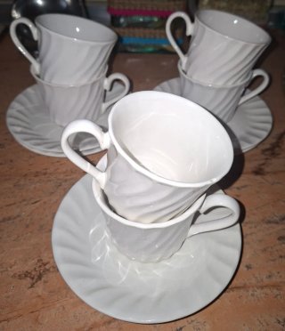 6 Tazas de Café de Porcelana Blancas