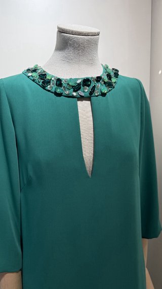 Vestido fiesta largo verde pedrería T40