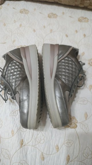 Zapatillas plateadas mujer
