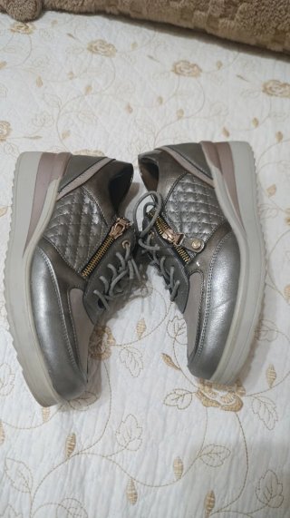 Zapatillas plateadas mujer