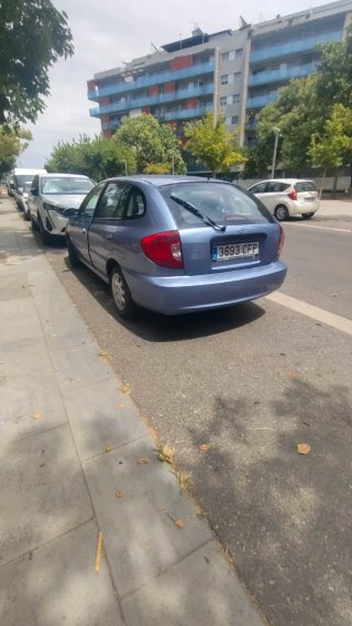 KIA Rio 2003