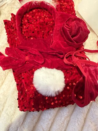 Conjunto de encaje rojo