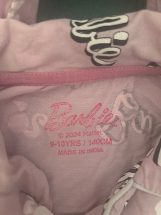 Pijama Barbie niña abotonado rosa