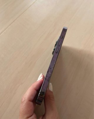 iPhone 14 Pro Morado