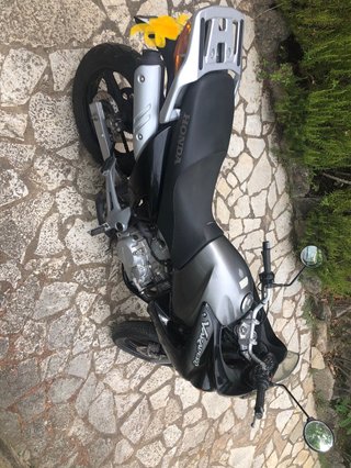 Honda XL125V Varadero 2004 Pocos Km