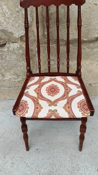 Sedia in legno vintage con rivestimento