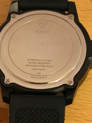 Reloj Guess Negro y Plateado