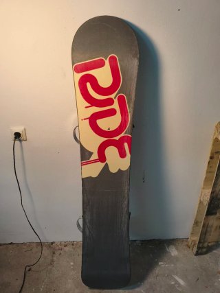 Tabla snow Ride fijaciones Drake + botas talla 43