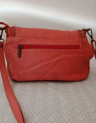 BOLSO DE PIEL