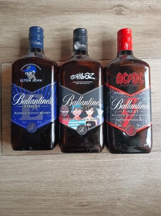 Bottiglie Ballantine's da Collezione Vuote