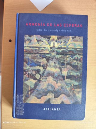 Libro Armonía de las esfera. Buen estado. Atalanta