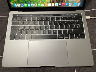 MacBook Pro Touch Bar 13" 2019 (prezzo negoziabile)