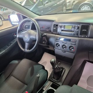 Toyota Corolla 1.4 97Cv. 1 dueño.Sólo 86.000.kms.