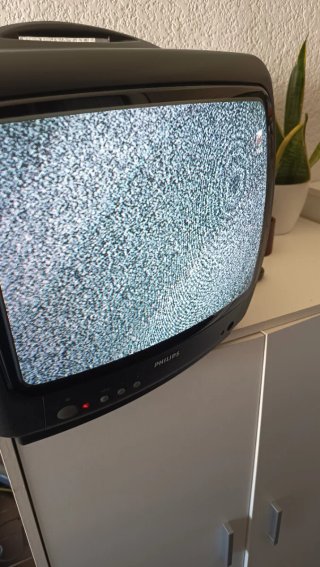 Televisor Antiguo Philips Negro