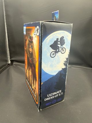Neca E.T. Ultimate Dress-up Action Figure