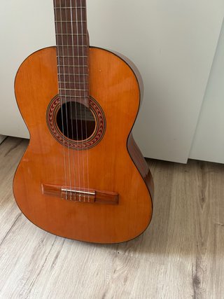 Guitarra Rodríguez Alfaros 15