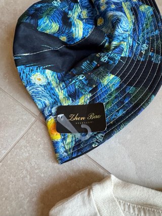 Set 2 T-shirt e 2 cappelli Zara
