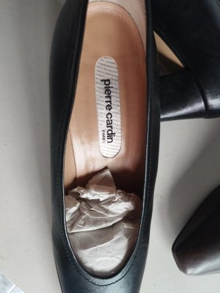 Lote Zapatos Talla 37 (Negro y Marrón)