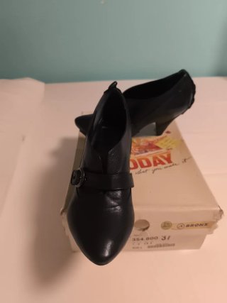 Zapatos piel Bronx Tacón Negro