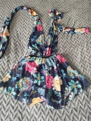 Mono corto multiposición talla única