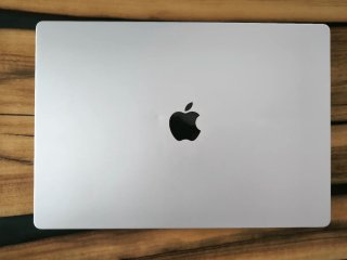MacBook Pro 16 M2 Pro