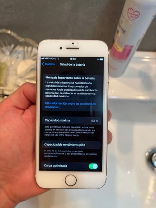 iPhone 7 Rosa Batteria 63%
