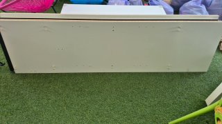Guardaroba IKEA bianco per giovani