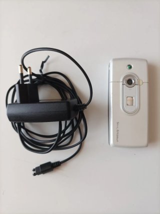 Sony Ericsson T630 Argento/Bianco