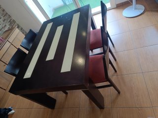NEGOCIABLE Mesa comedor + 4 sillas + mesa centro
