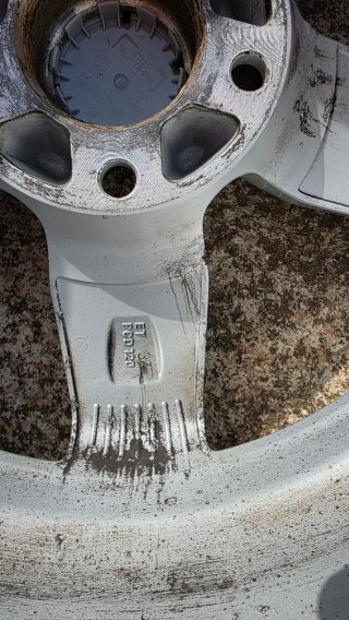 Llantas 17 DEZENT logo BMW