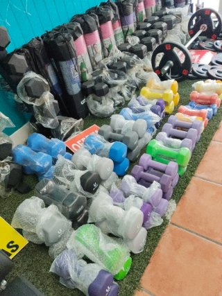 Coppia di pesi da 2,5 kg nuovi