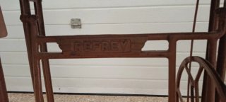 Máquina de coser Refrey Preferida