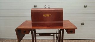 Máquina de coser Refrey Preferida