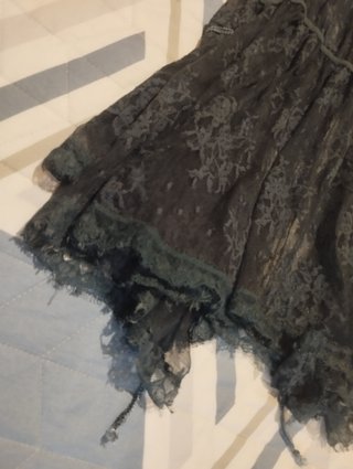 Vestido Essentiel encaje transparente