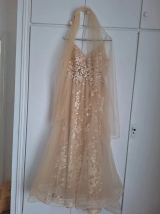 Vestido de Gala Beige/Dorado